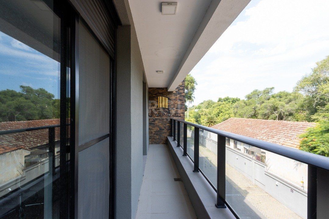 Apartamento 3 dormitórios no bairro Pedra Redonda