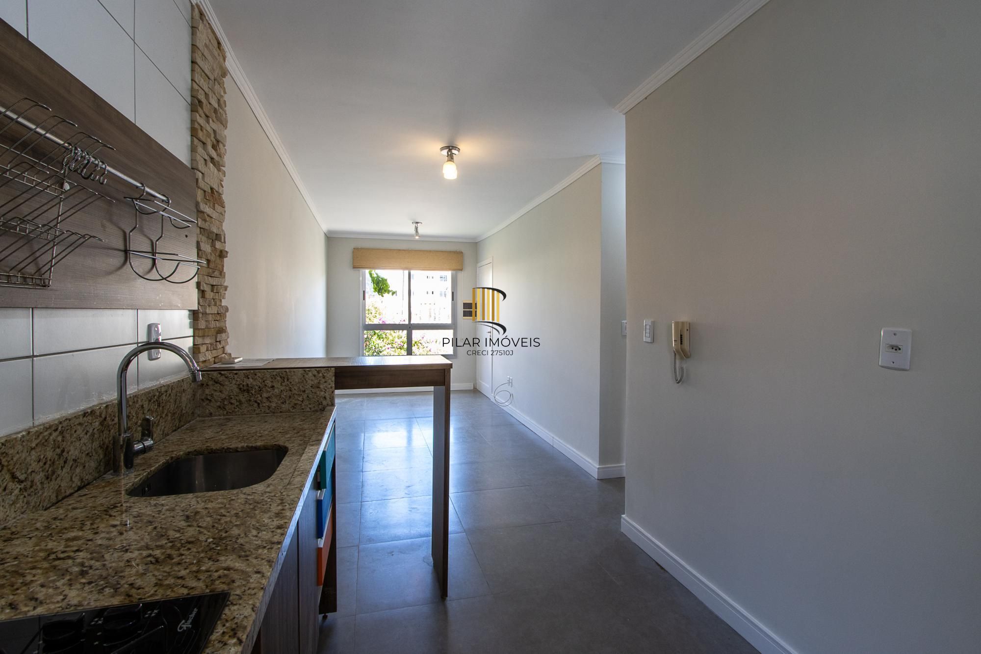 Casa de Condomínio 2 dormitórios no bairro Hípica