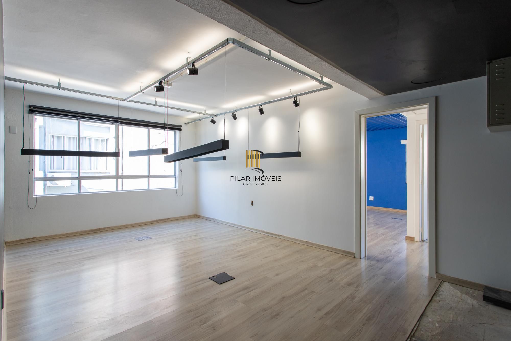 Andar inteiro de 214 m²