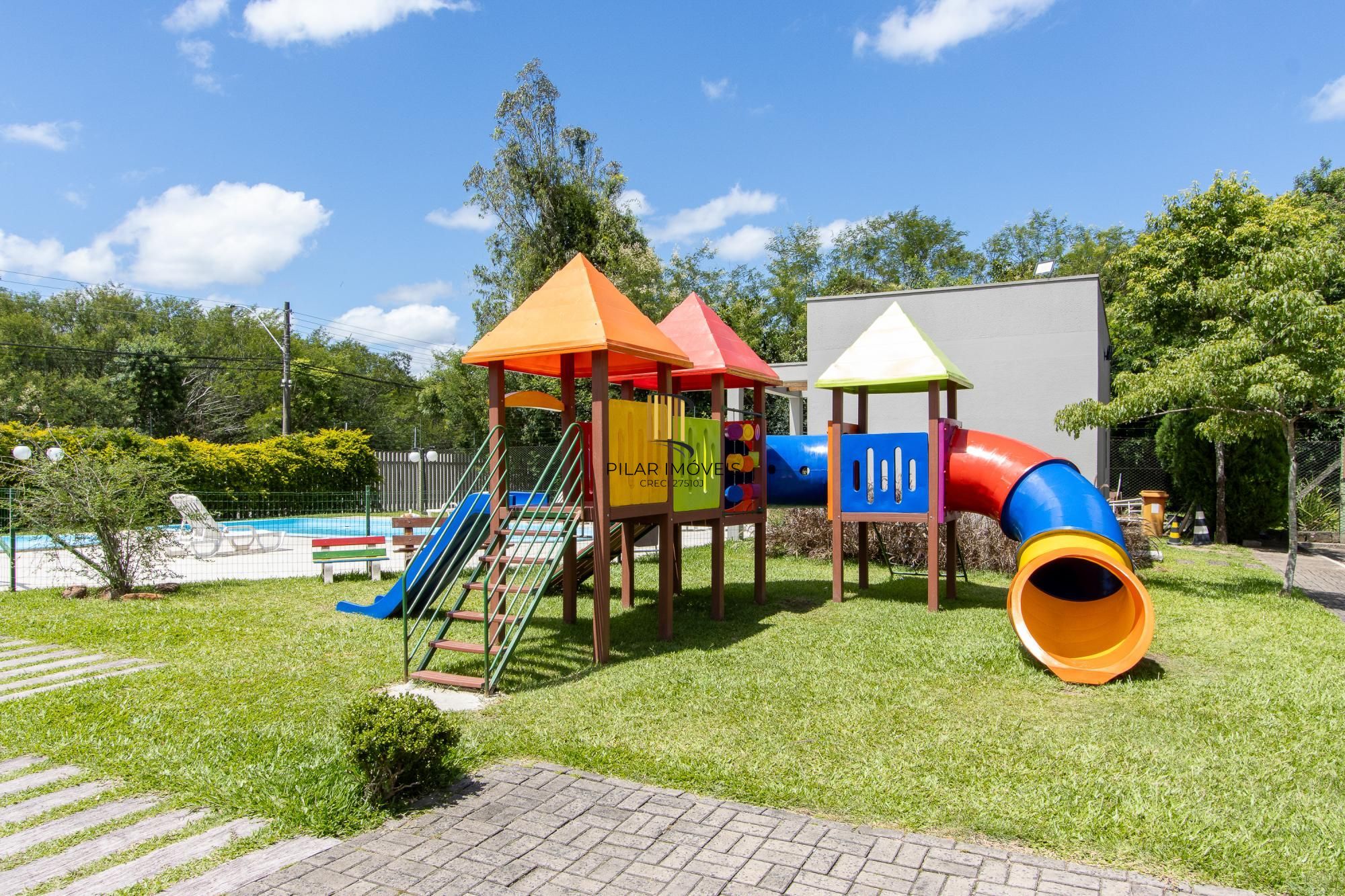 Casa em condomínio
