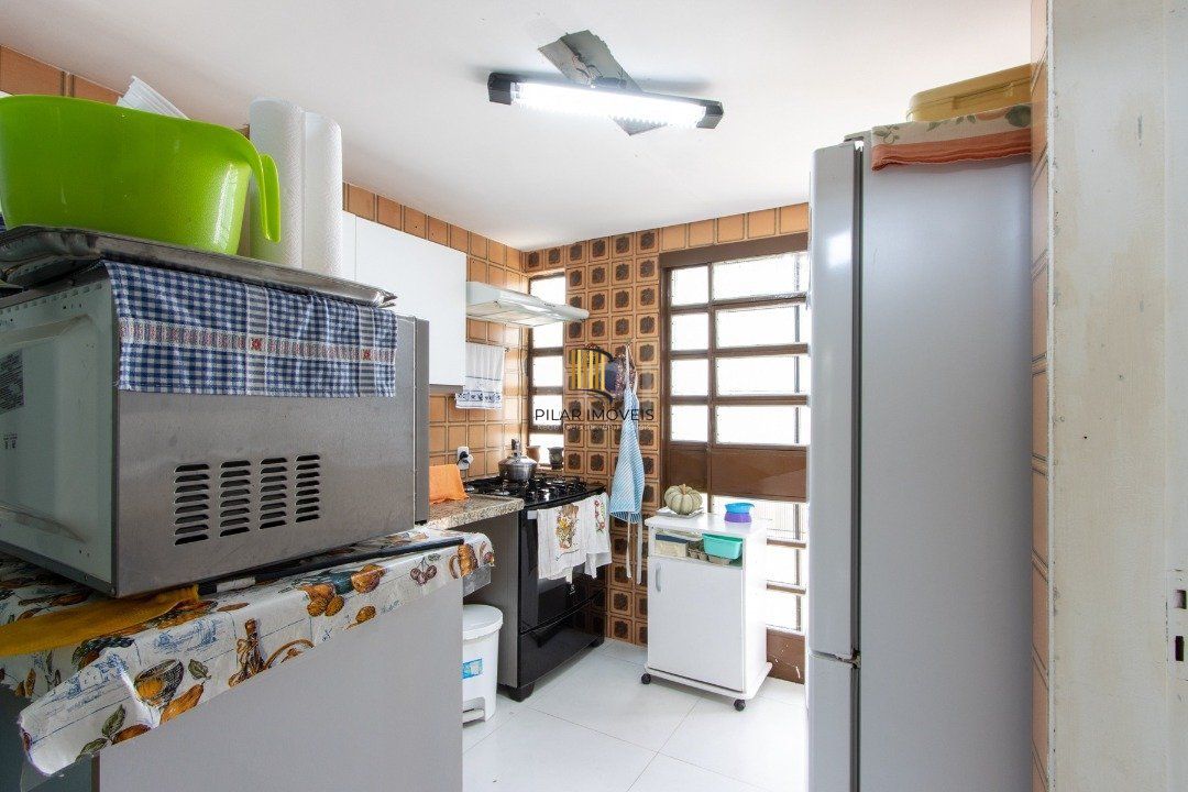 Casa para Venda - 180m², 3 dormitórios, sendo 1 suites, 2 vagas - Ipanema