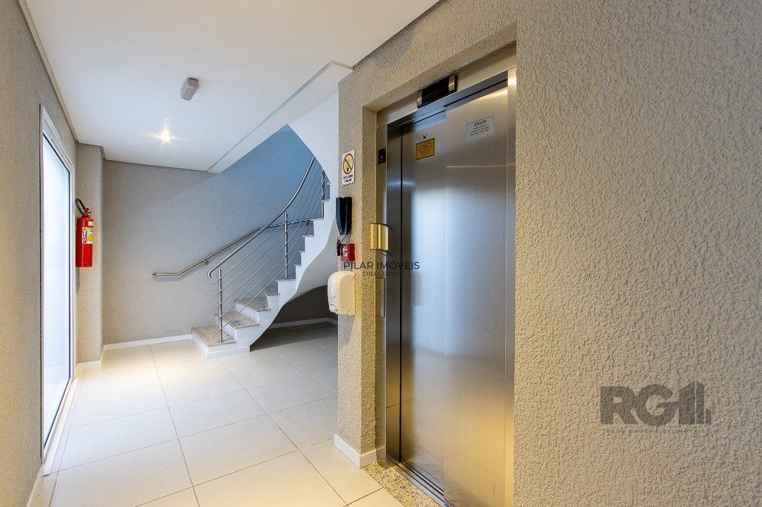 Apartamento 3 dormitórios no bairro Camaquã