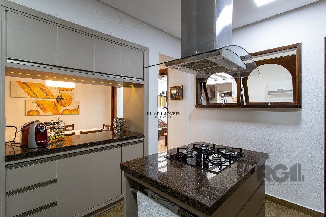 Casa 4 dormitórios no bairro Jardim Isabel