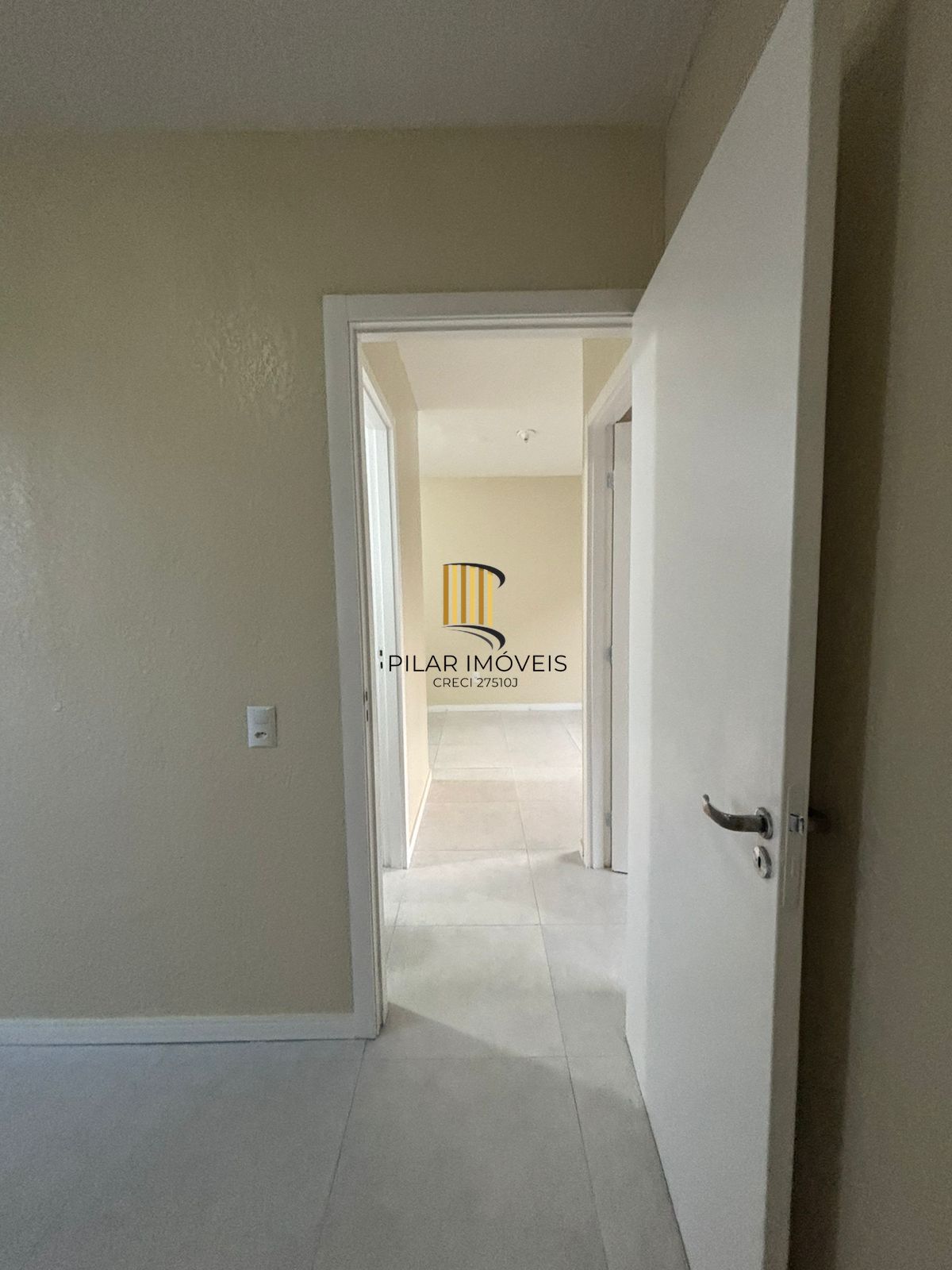 Apartamento 2 dormitórios no bairro Cavalhada