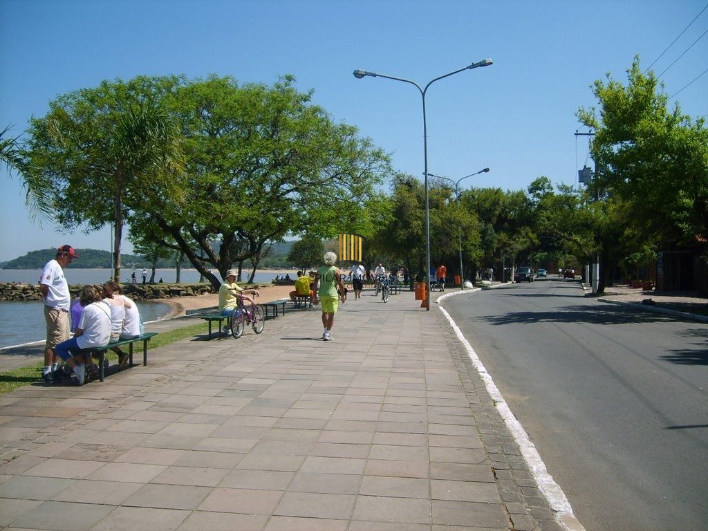 Casa para Venda - 95m², 4 dormitórios, sendo 2 suites, 4 vagas - Ipanema
