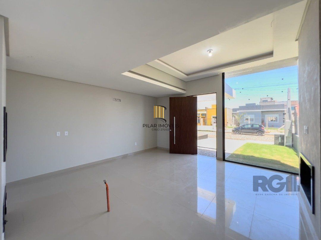 Casa para venda com 3 dormitórios, sendo 1 suíte no bairro Guarani