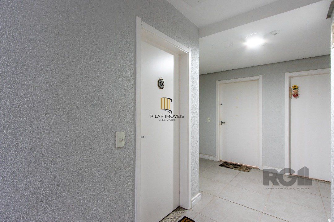 Apartamento 2 quartos, 1 vaga escritura, elevador - Bairro Cristal