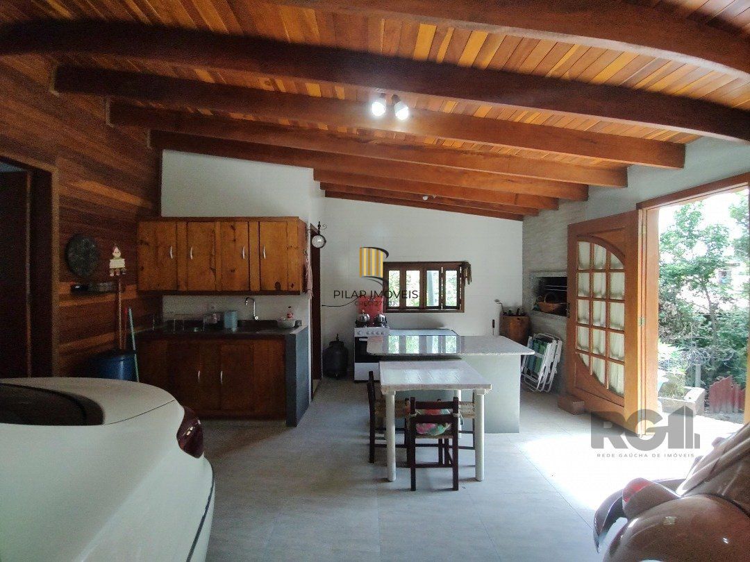 Casa térrea, 2 quartos, edícula com 2 quartos, pático, piscina - Bairro Cavalhado