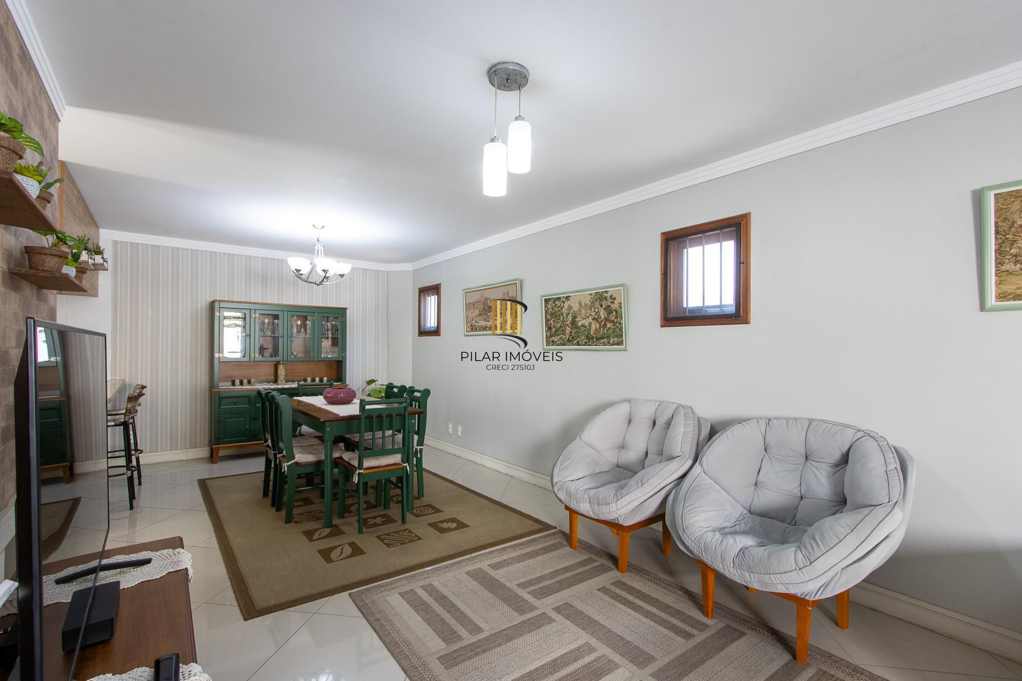 Casa Condominio  - 197m² de aréa nprivativa, 03 dormitórios 01 suites, 02 vagas - Tristeza