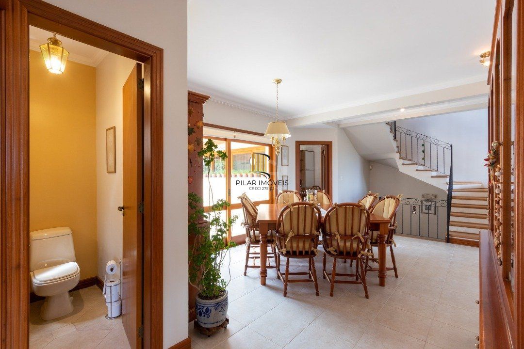 Casa para Venda - 358.78m², 3 dormitórios, sendo 1 suites, 3 vagas - Jardim Isabel