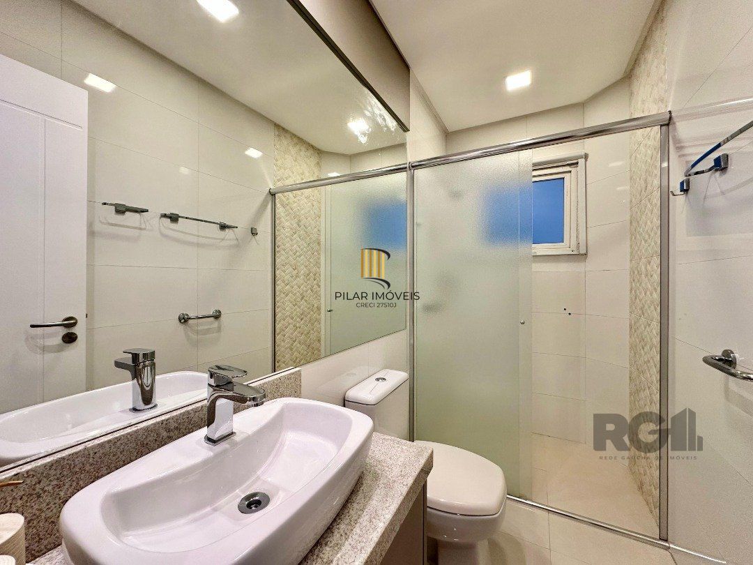 APARTAMENTO JUNTO A? BEIRA MAR  PE? NA AREIA!