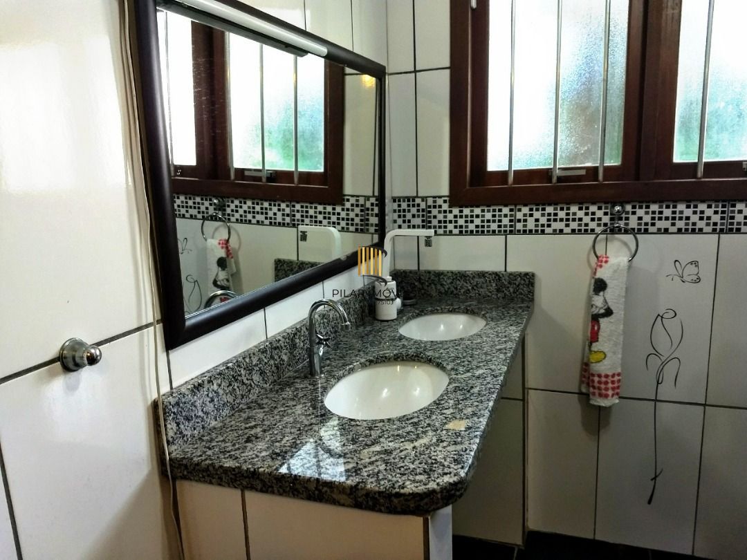 Casa para Venda - 200m², 4 dormitórios, sendo 1 suites, 4 vagas - Ipanema