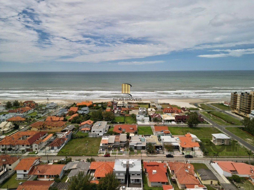 Casa 3 dormitórios no bairro Zona Nova