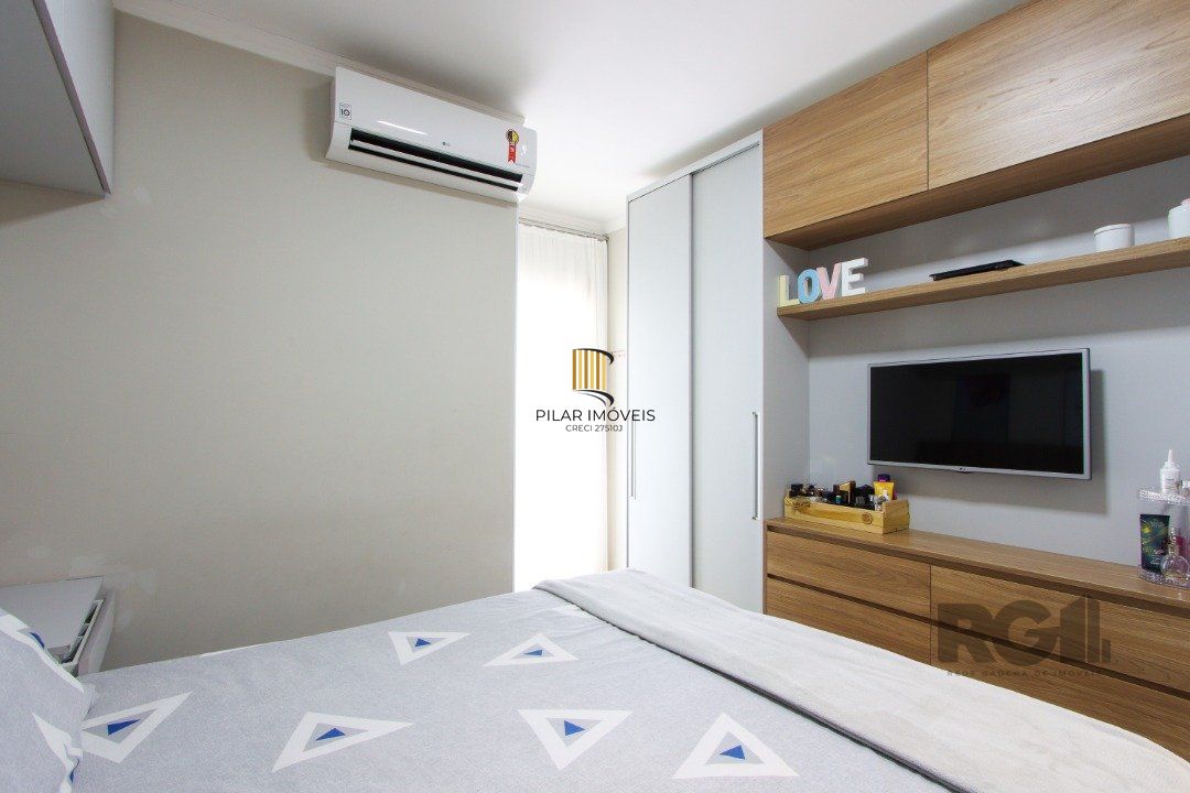 Ótima casa com 3dormitórios 1 suite no bairro Tristeza
