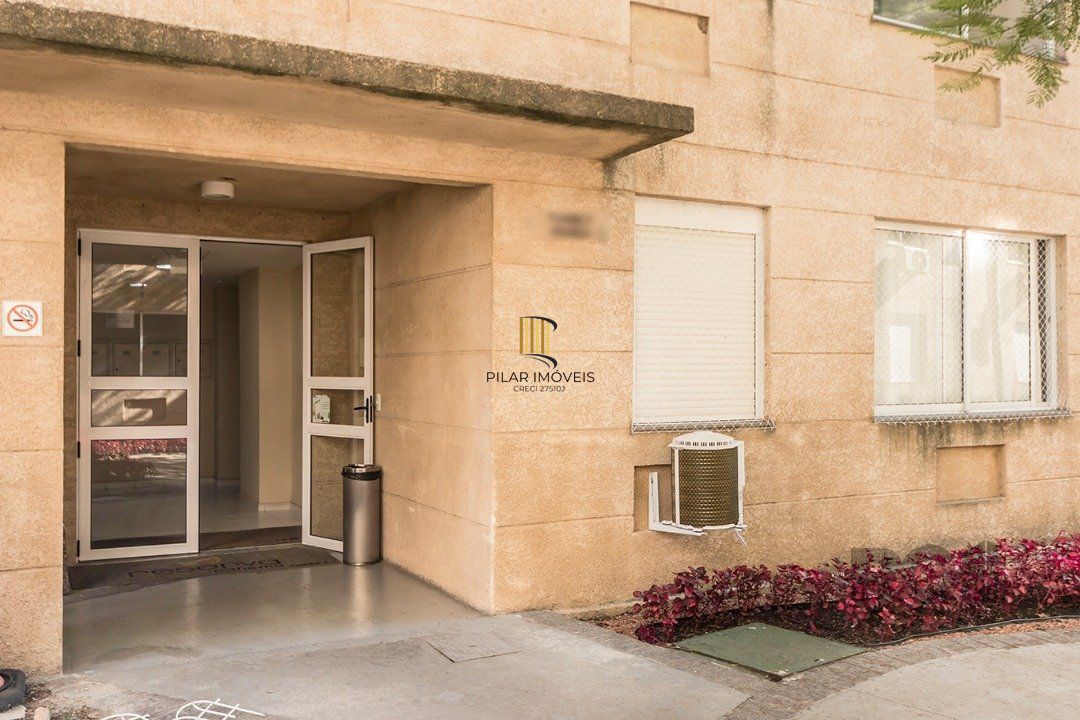 Apartamento  com 2 quartos e 1 banheiro no total