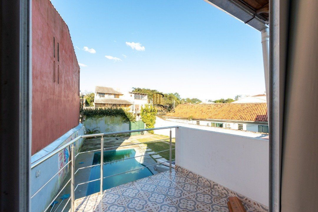 Casa para Venda - 120m², 4 dormitórios, sendo 1 suites, 3 vagas - Serraria