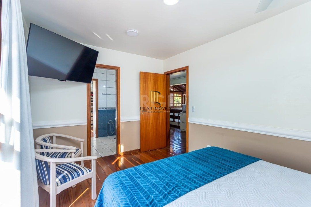 Casa 3 dormitórios no bairro Teresópolis