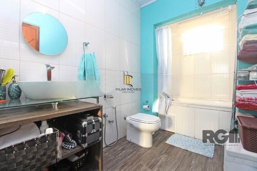Casa 4 dormitórios no bairro Jardim Itu