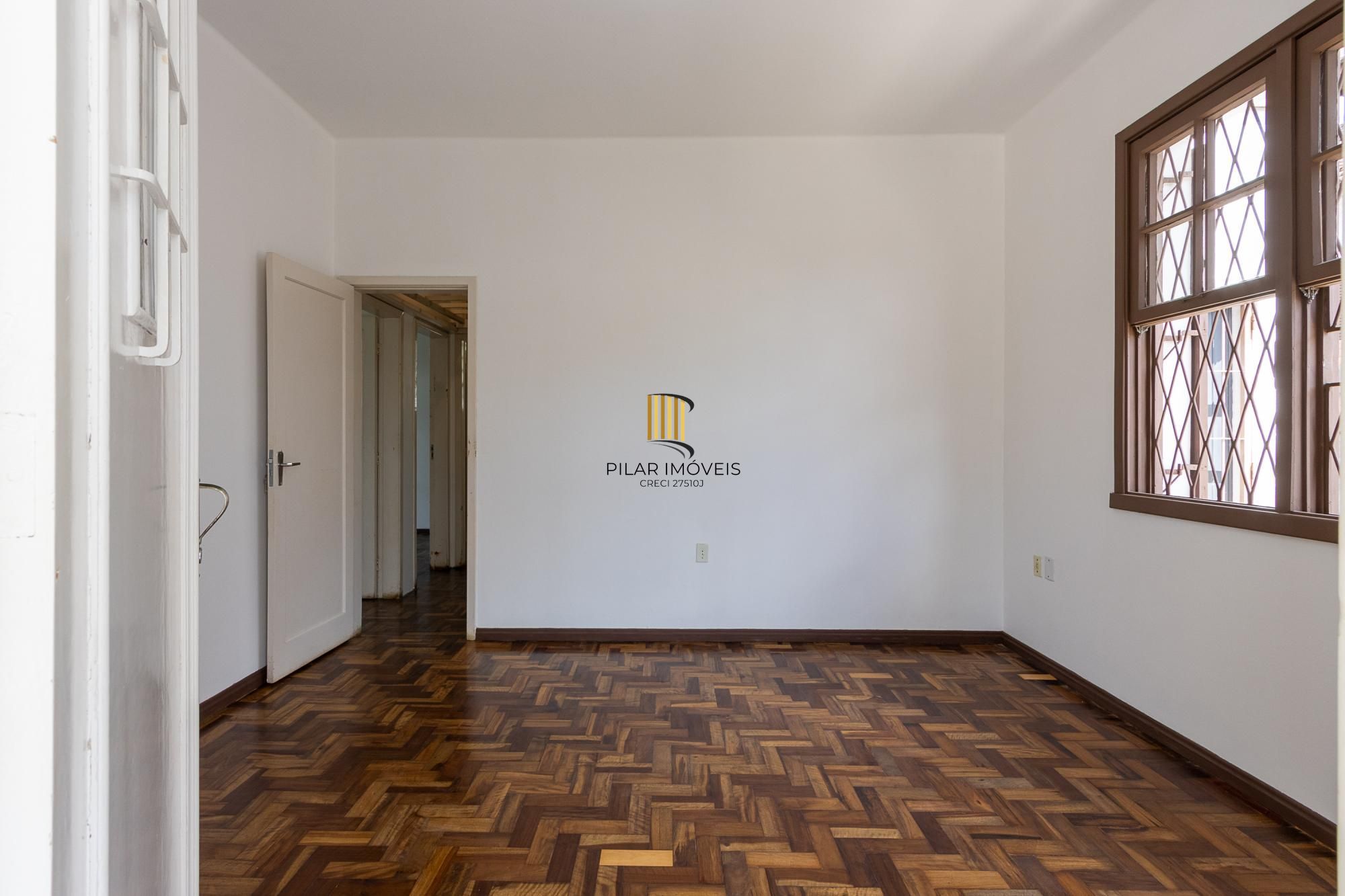 CASA 2 DORMITÓRIOS  NO SANTA TEREZA