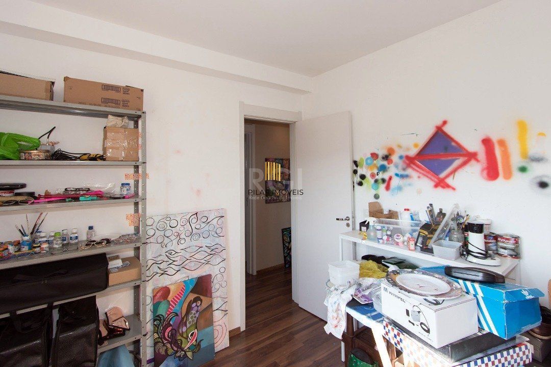 Apartamento para Venda - 70.5m², 3 dormitórios, sendo 1 suites, 1 vaga - Cavalhada