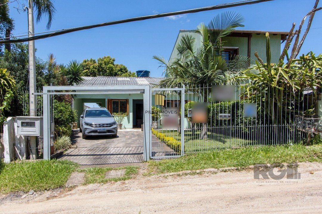 Casa 4 dormitórios no bairro Hípica