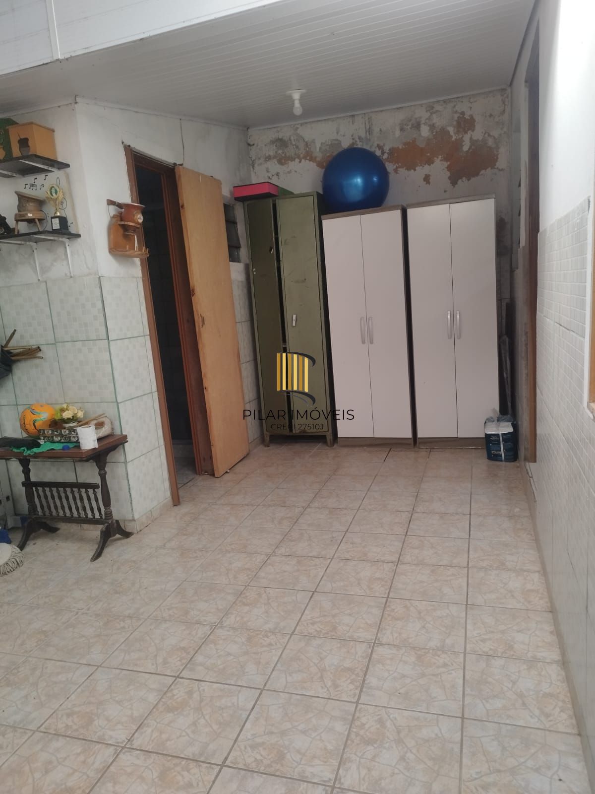 **Casa Residencial em Santa Tereza, Porto Alegre, RS - Oportunidade Única!**