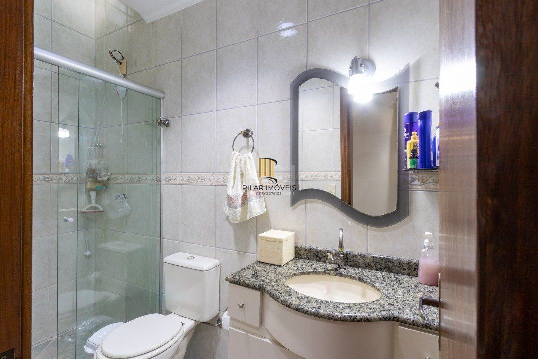 Predio para Venda - 215.37m², 0 dormitórios, Menino Deus