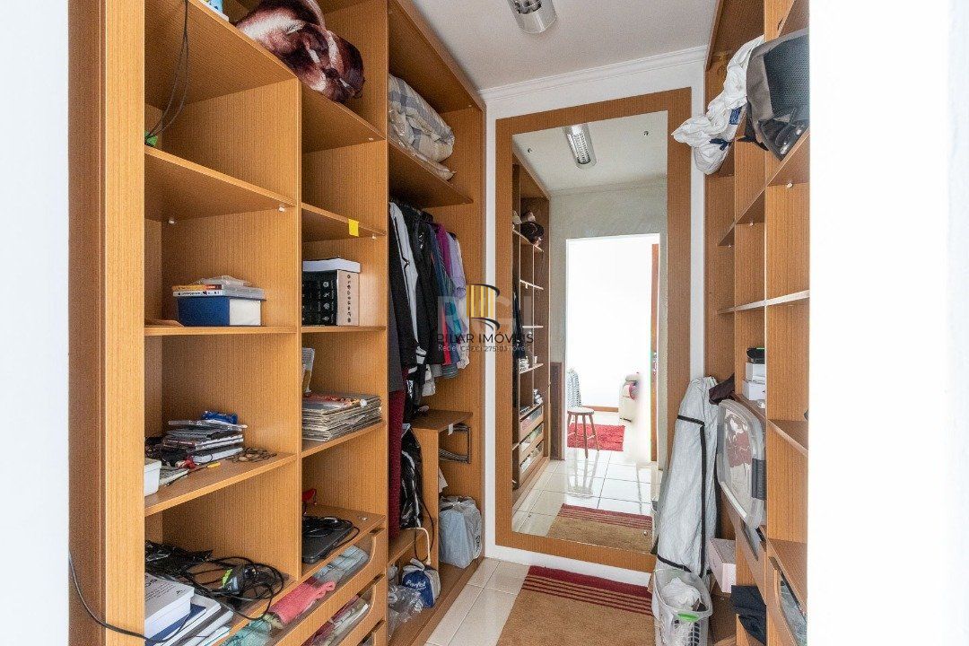 Casa para Venda - 195.96m², 3 dormitórios, sendo 1 suites, 2 vagas - Espirito Santo