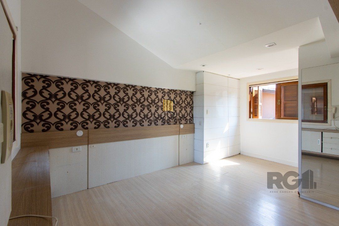 Casa Condominio para Venda - 292.49m², 4 dormitórios, sendo 2 suites, 3 vagas - Vila Assunção