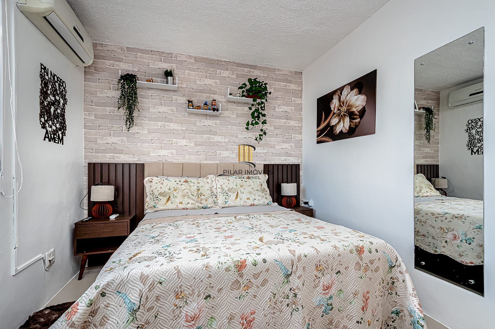 Apartamento 2 dormitórios Bairro Canudos.