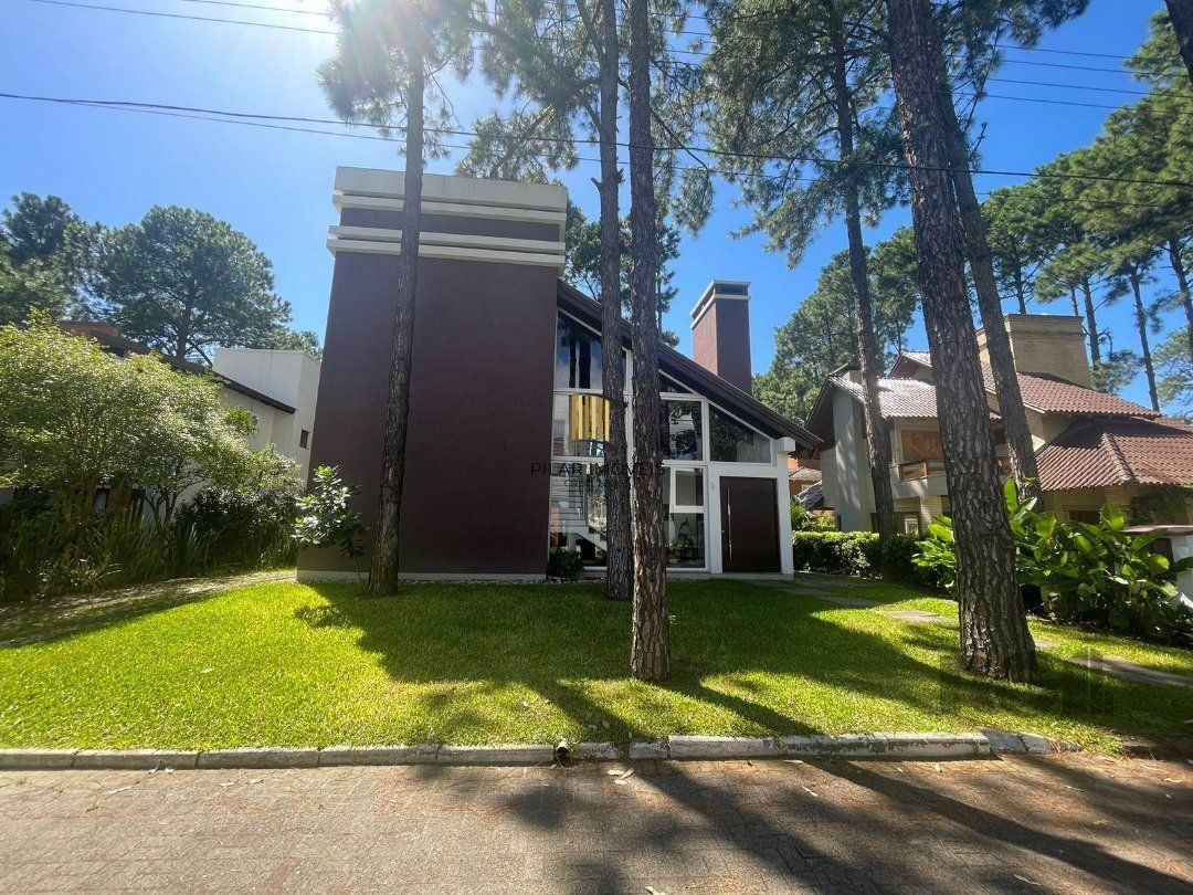 Casa de Condomínio 3 dormitórios no bairro Atlântida Sul