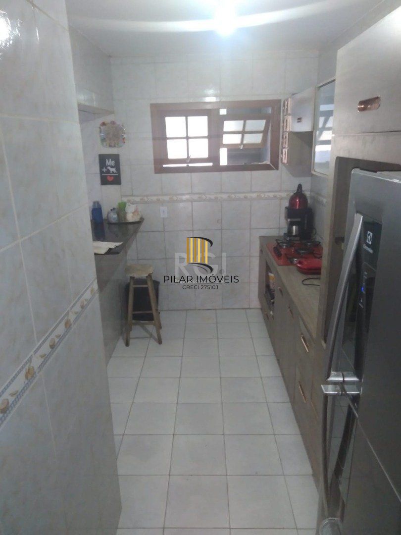 Casa para Venda - 72m², 2 dormitórios, 1 vaga - Hípica