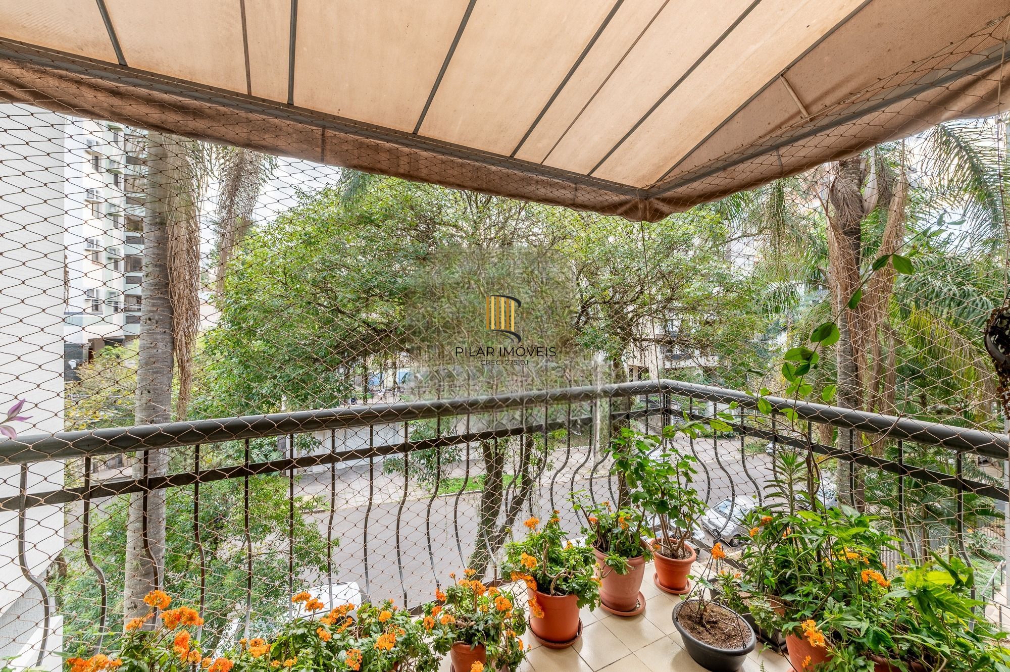 Apartamento com 124m² e 3 dormitórios, 1 suíte, 2 vagas no bairro Higienópolis