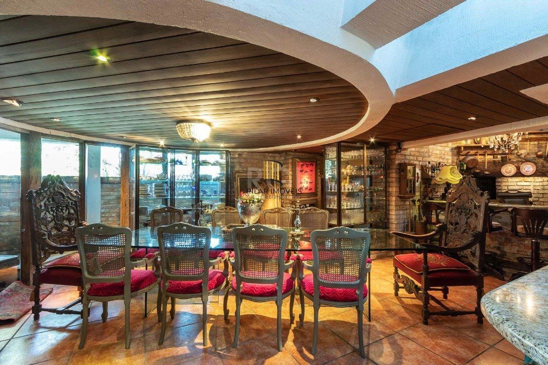 Casa para Venda - 418m², 4 dormitórios, sendo 1 suites, 2 vagas - Jardim Isabel