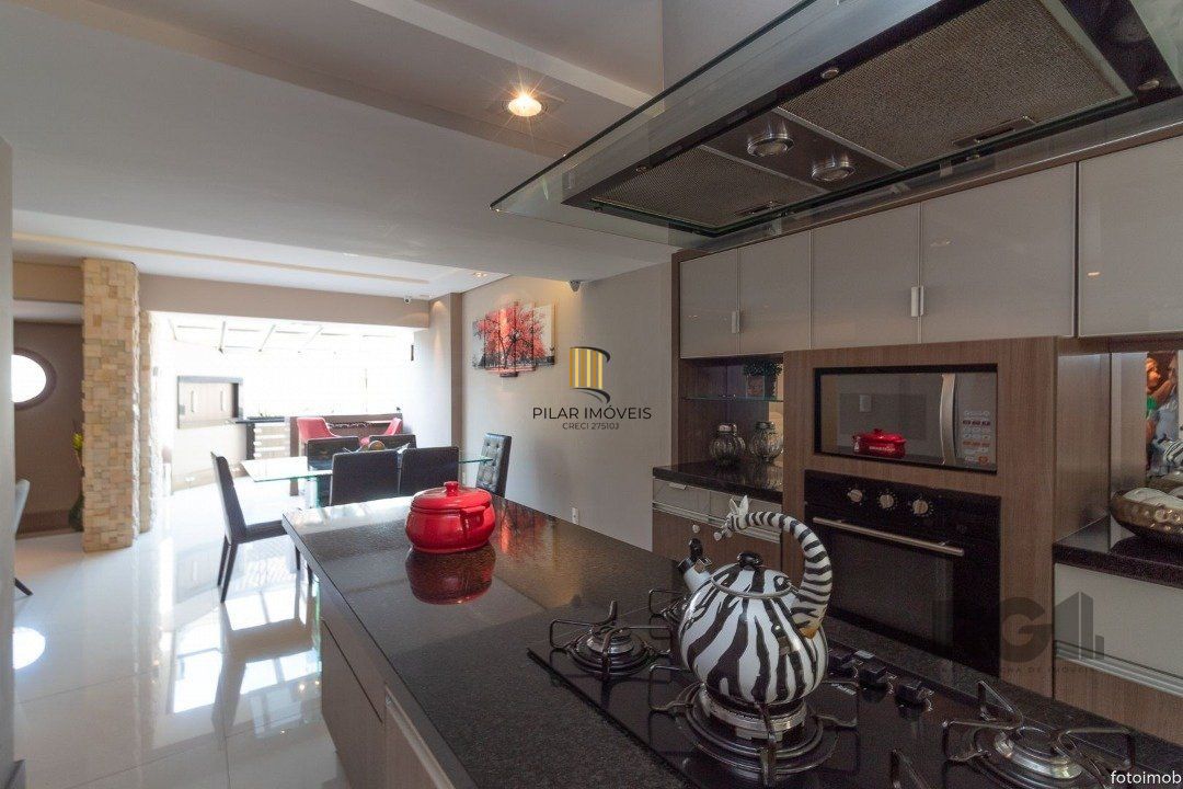Casa Condominio para Venda - 307m², 5 dormitórios, sendo 1 suites, 4 vagas - Cristal