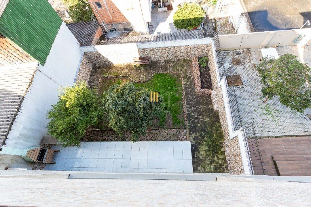 Casa para Venda - 300m², 5 dormitórios, 2 vagas - Cavalhada