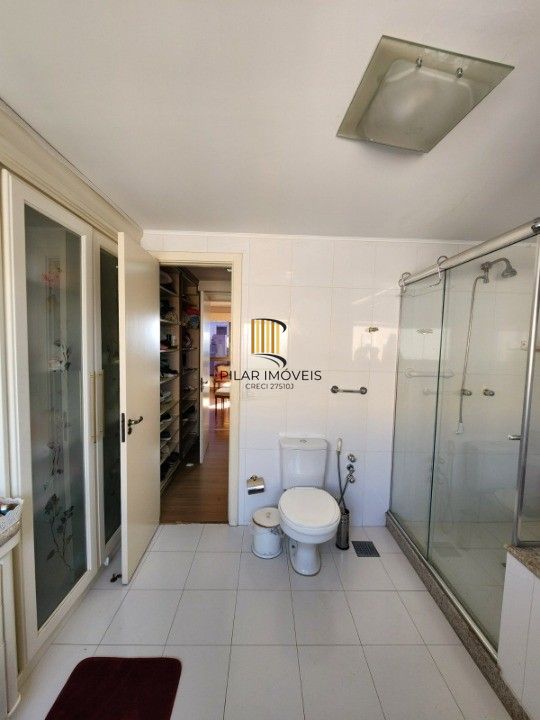 Apartamento de 196,96m², 3 dormitórios, 2 suítes, lareira,  3 vagas cobertas, no Costa Amalfitana.