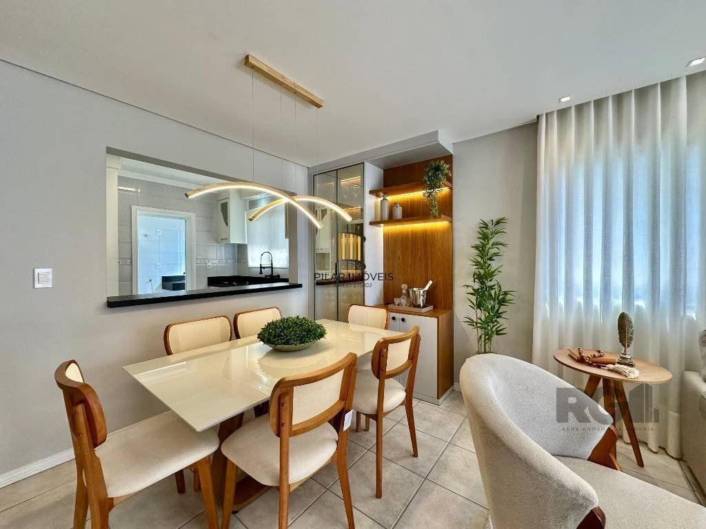Apartamento 2 dormitórios no bairro Centro