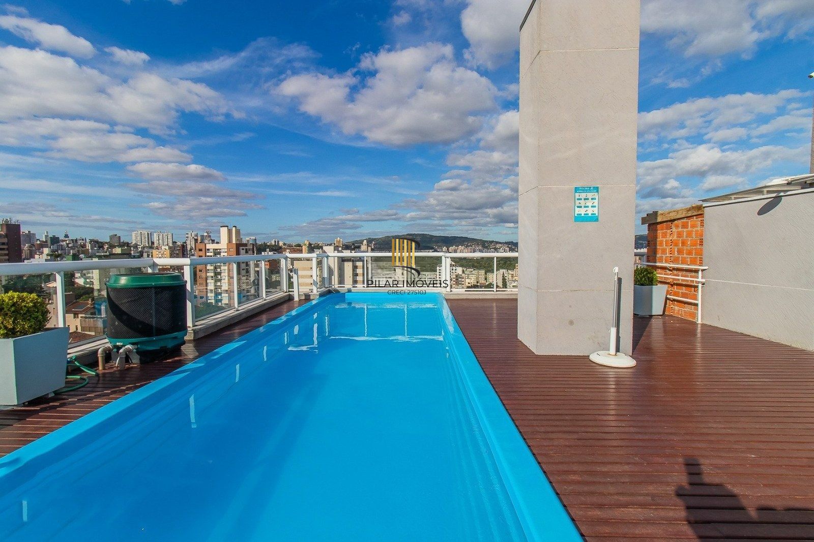 Apartamento de 3 dormitorios 1 suite e 2 vagas no Petrópolis