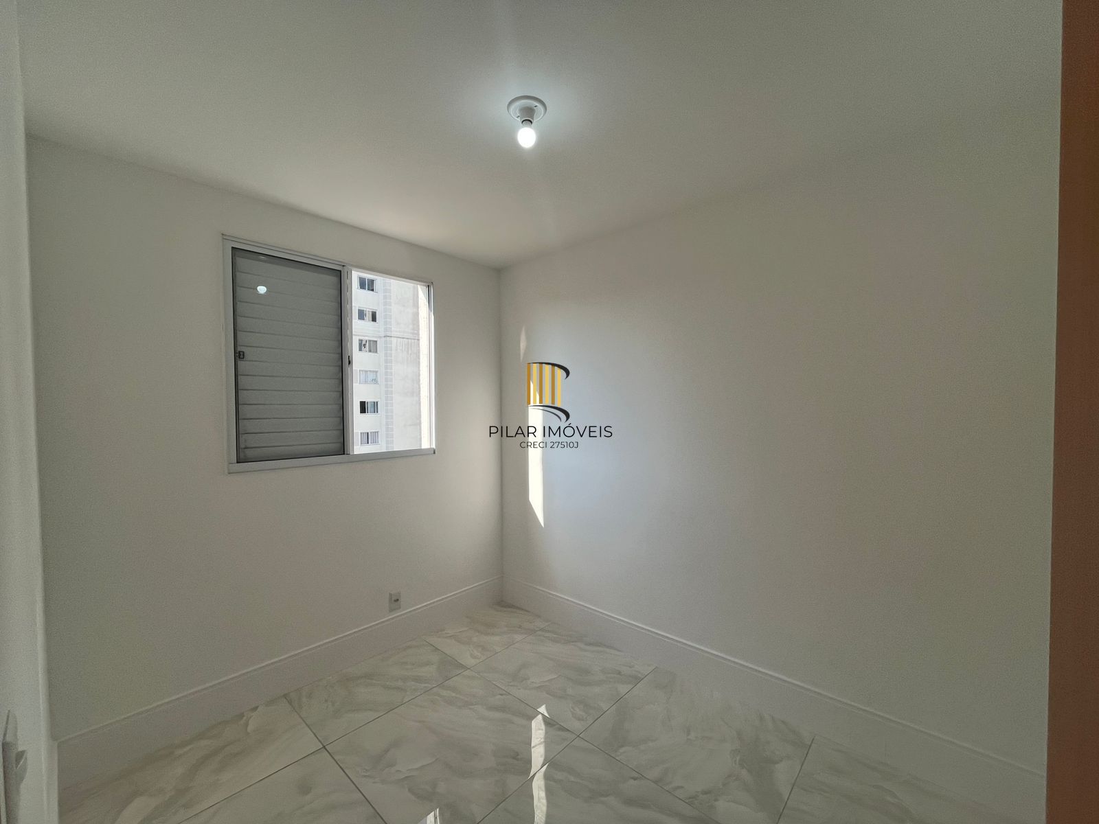 Oportunidade imperdível no Humaitá – Apartamento totalmente reformado!