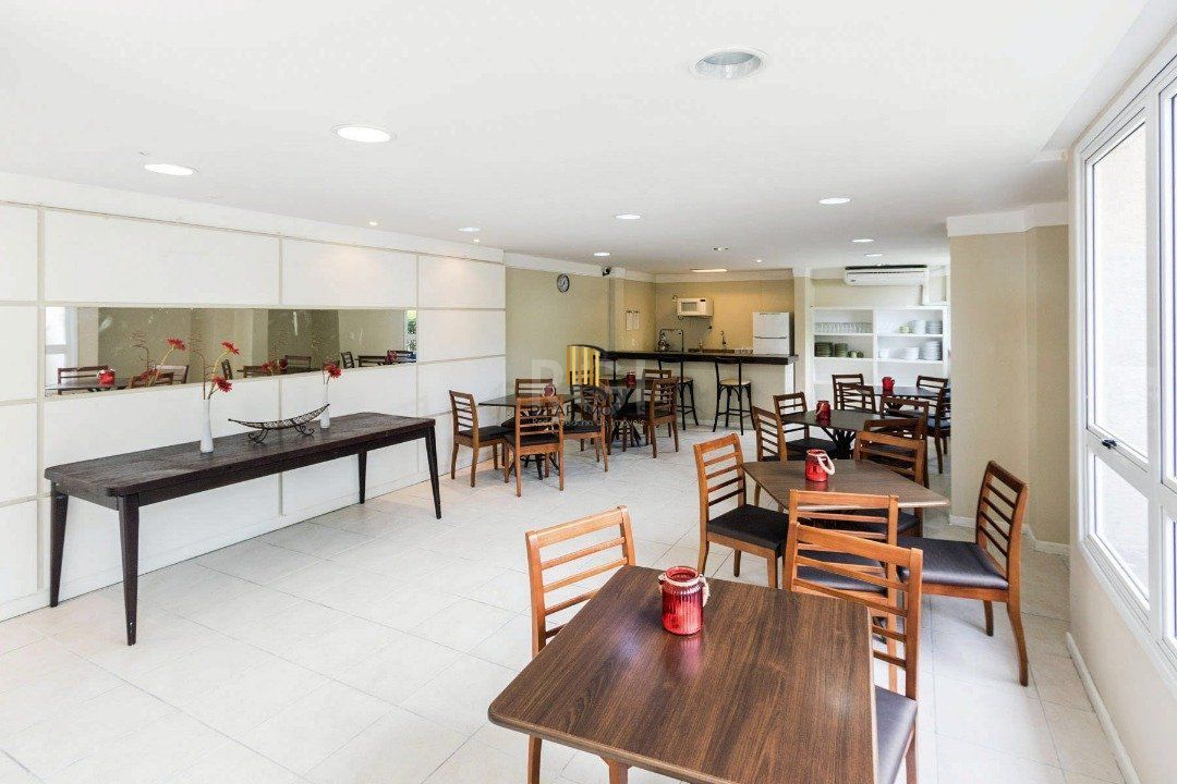 Apartamento | Bairro Cristal | 3 dormitórios | Suíte |  Semi mobiliado |  1 vaga escriturada