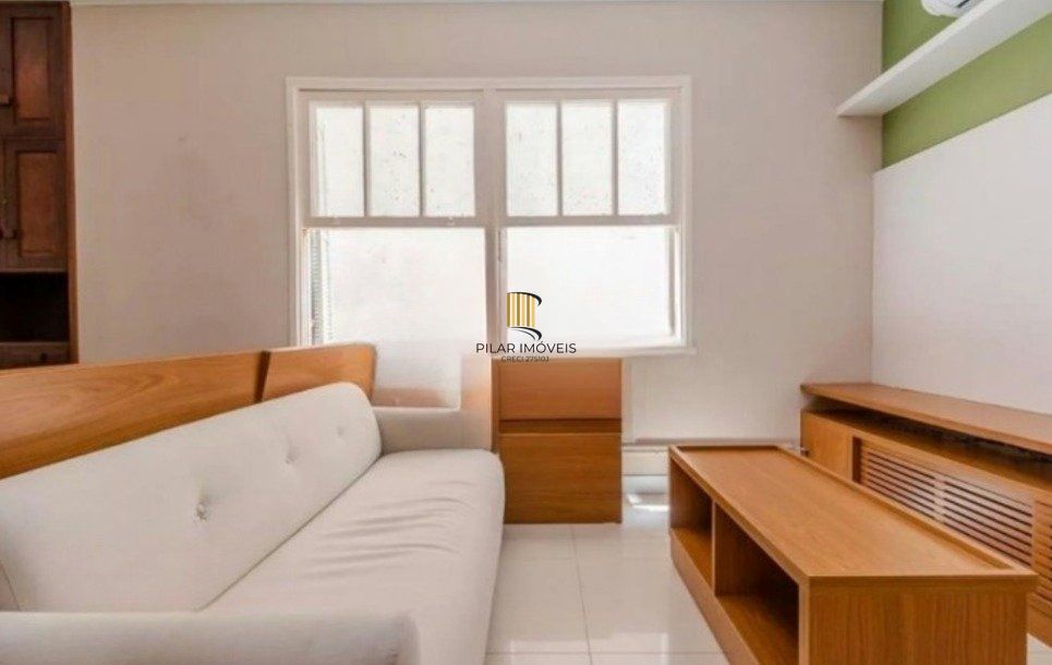 Apartamento mobiliado de 2 dormitórios ao lado da Redenção