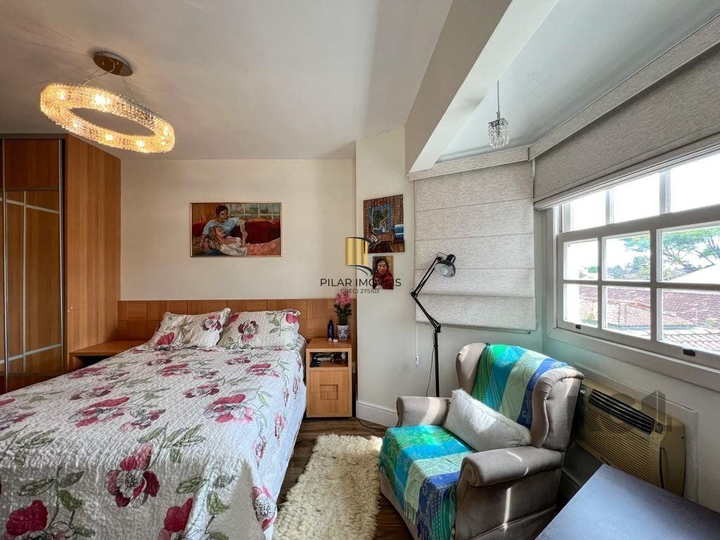 Excelente casa em condomínio no Bairro Tristeza - Ao lado do Shopping Paseo