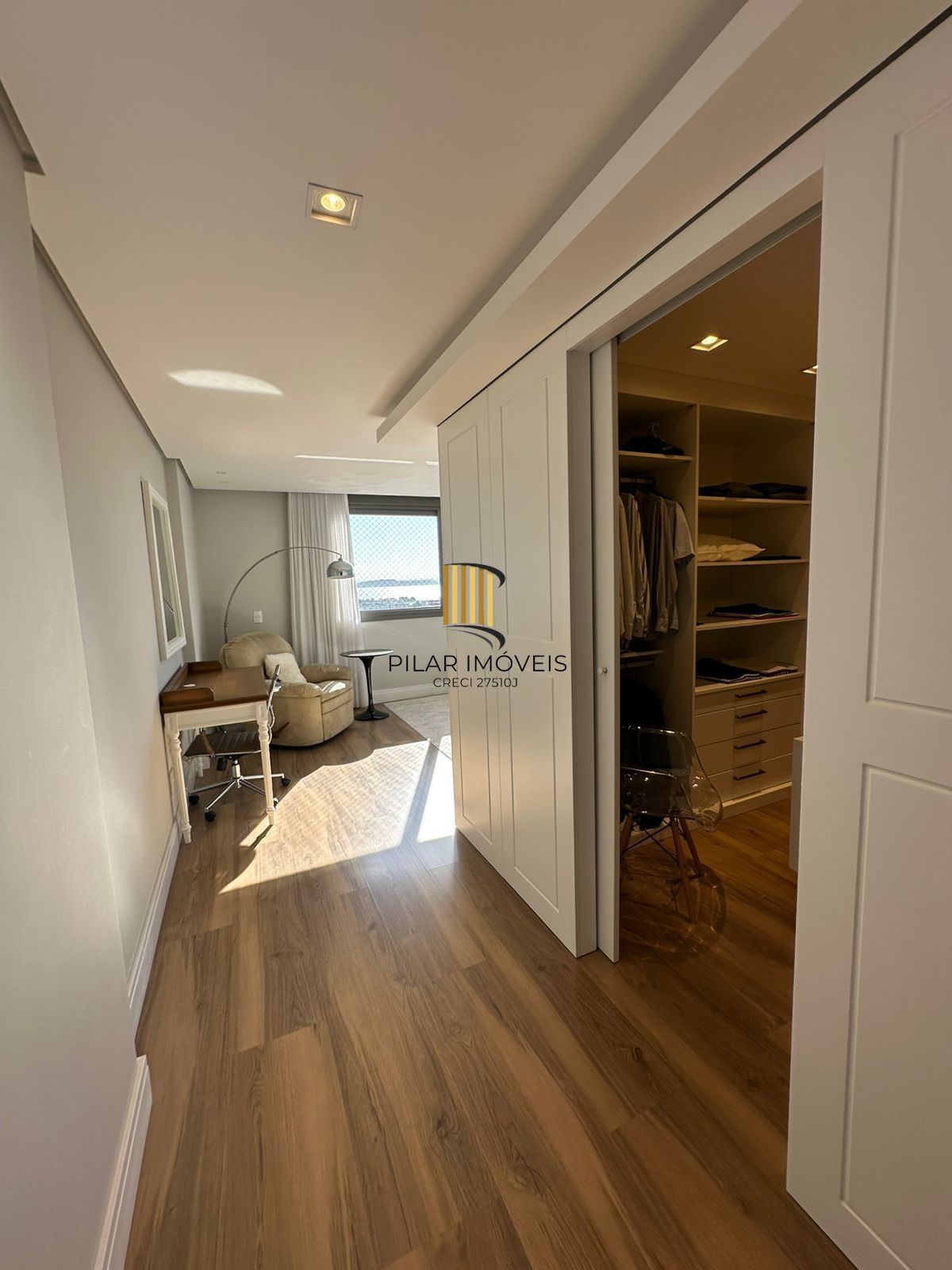 Apartamento 3 dormitórios no bairro Tristeza