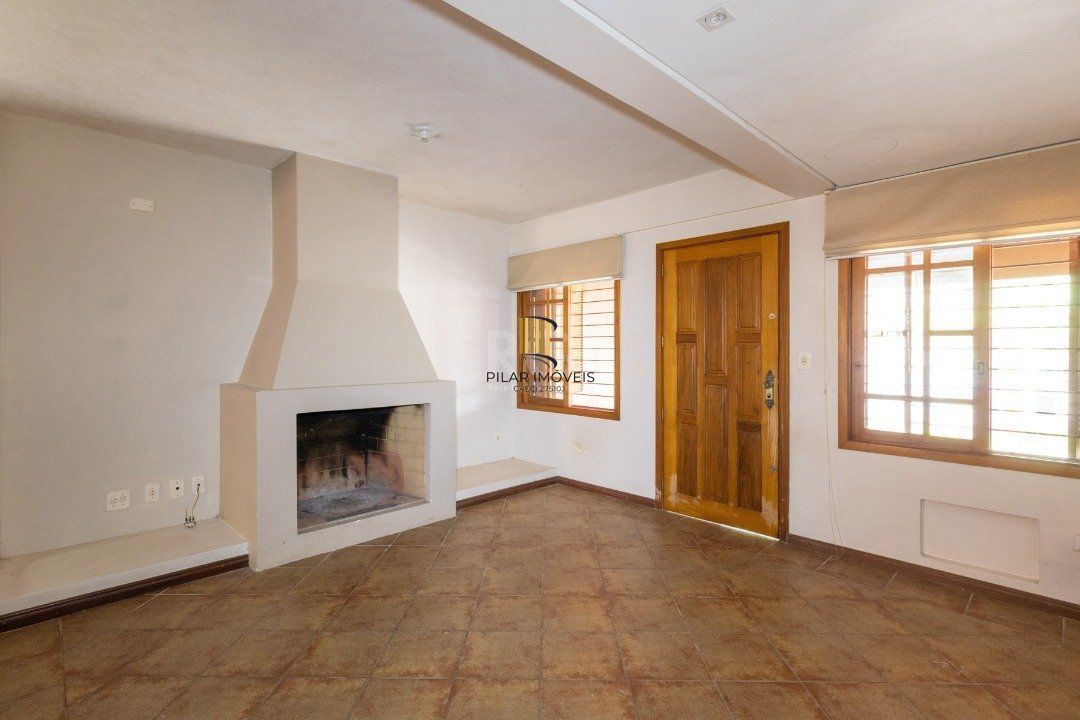 Casa para Venda - 178m², 3 quartos, 1 suite, 2 vagas - Jardim Isabel
