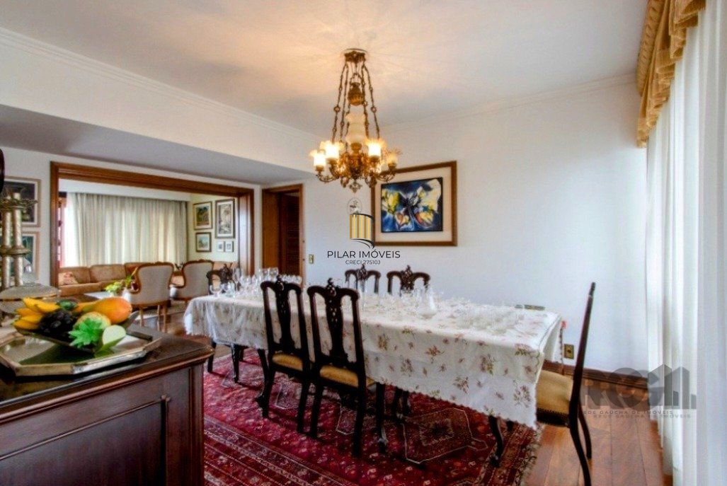 Apartamento grande em Petrópolis. com 257,90m2