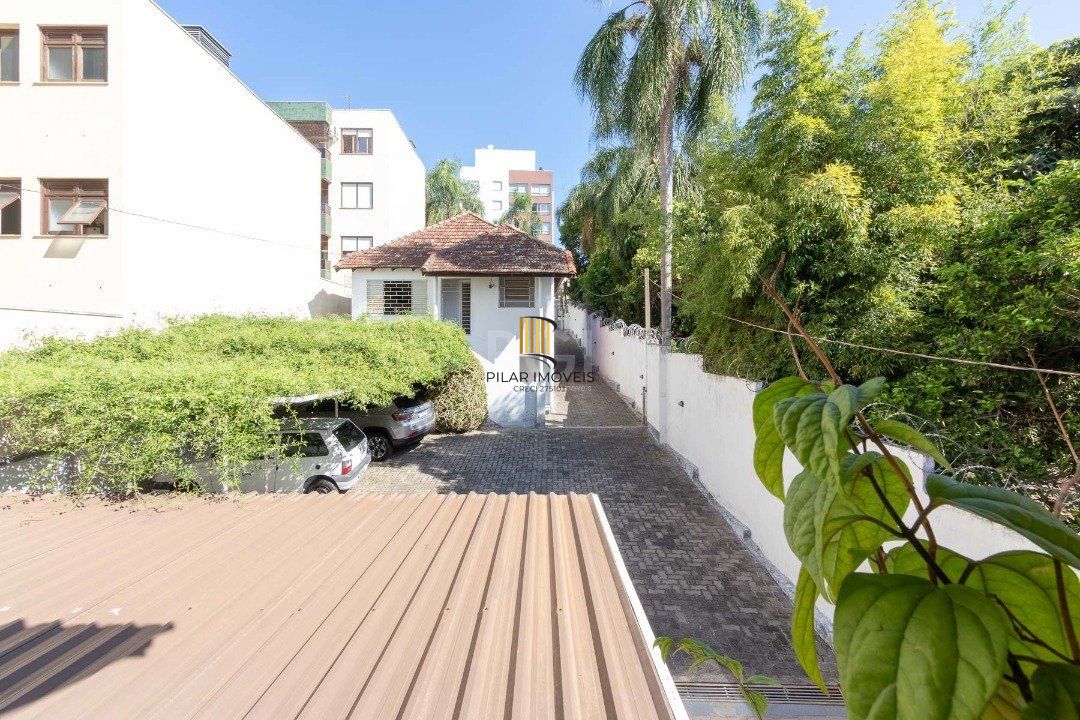 Casa para Venda - 199.62m², 5 dormitórios, 15 vagas - Tristeza