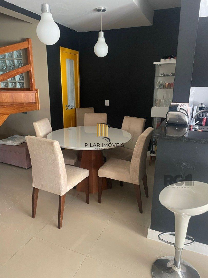 Casa 3 dormitórios no bairro Espírito Santo