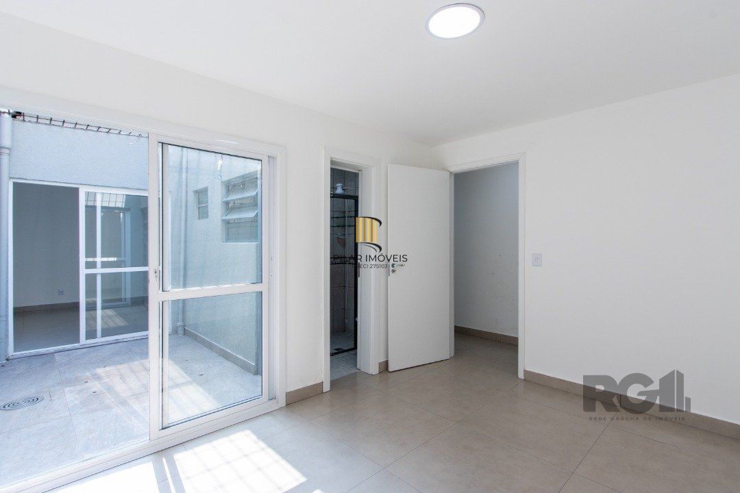 Casa 3 dormitórios no bairro Cidade Baixa
