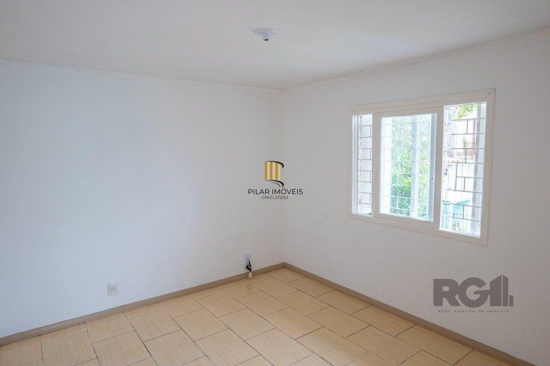 Casa para Venda com 6 dormitórios e 4 vagas no bairro Espirito Santo